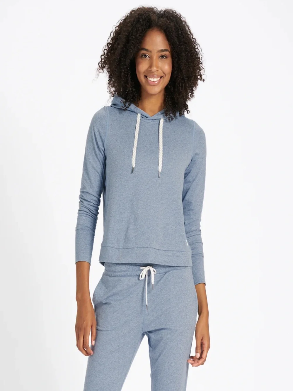 Vuori Matching Set - Halo Essential Hoodie and Performance Jogger (size small)